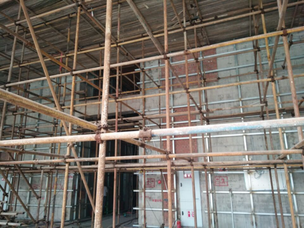 朗天通訊，室內(nèi)裝修工程，墻面處理
